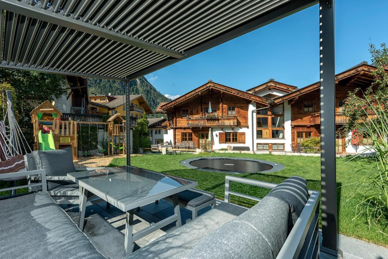 Alpenliving Apartment Mayrhofen Bagian luar foto