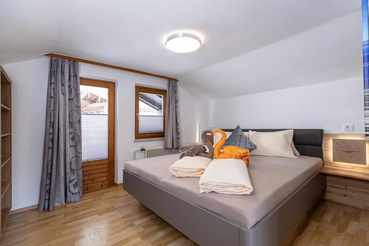 Alpenliving Apartment Mayrhofen Bagian luar foto