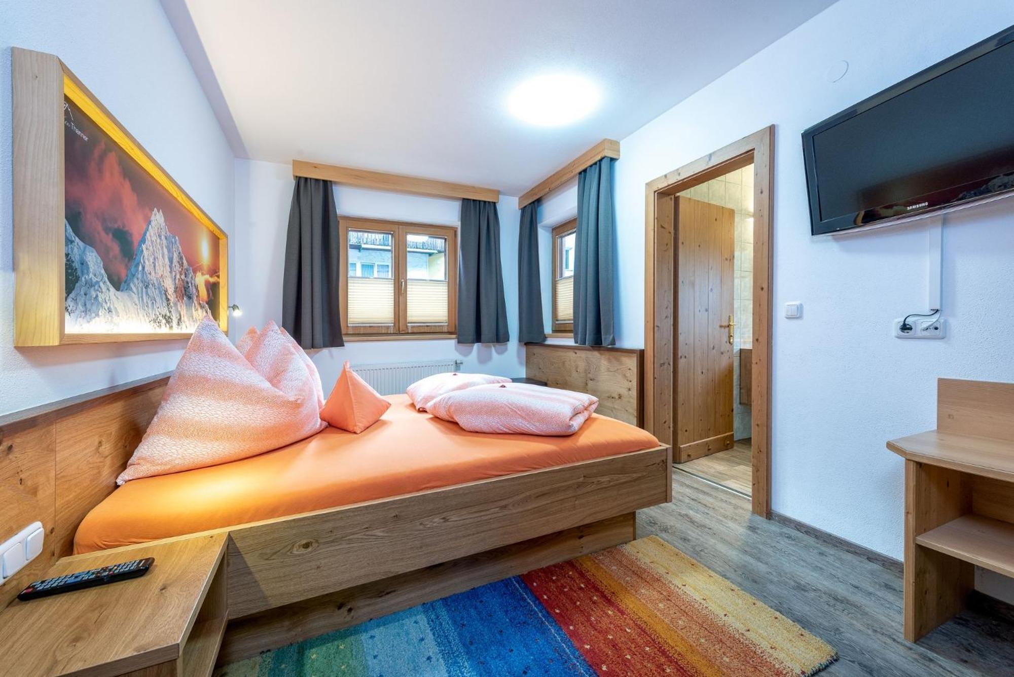 Alpenliving Apartment Mayrhofen Bagian luar foto